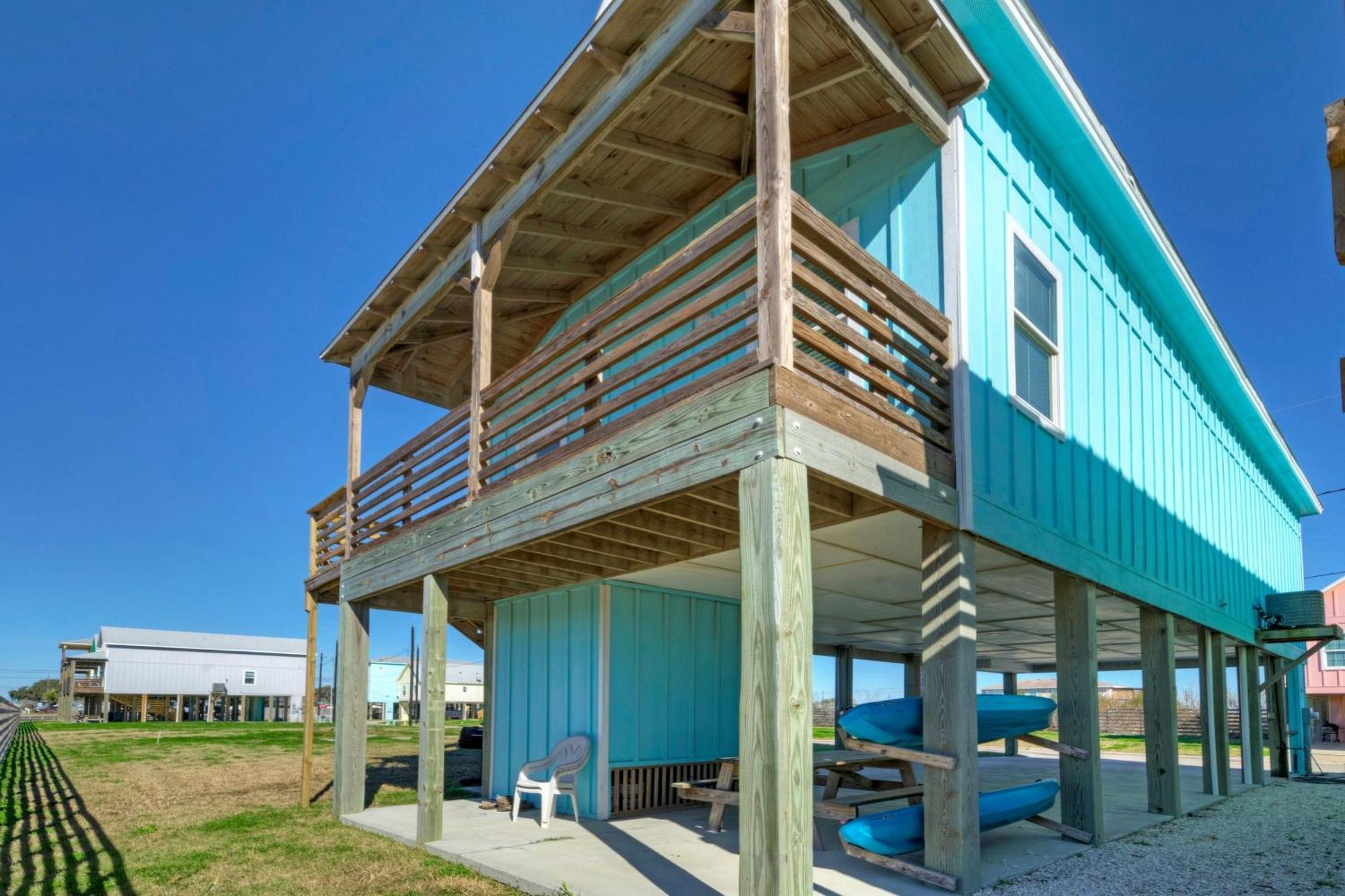 Big Slough By Avantstay Boat Dock Steps To Water Corpus Christi Exterior photo